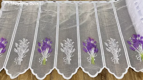 Méteráru, Vitrázs Függöny, Zsakar, Levendula fehér alapon lila, 60 cm