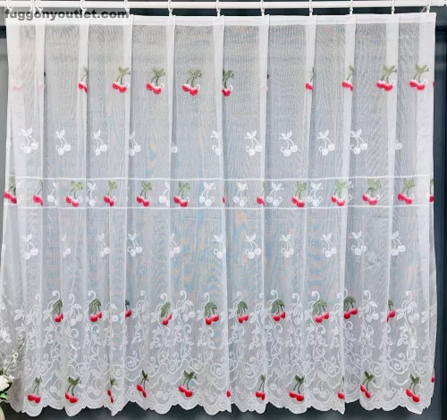 Meggy, fehér alap, 300x175 cm 