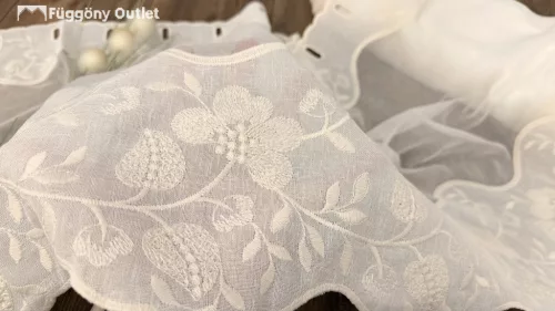 Méteráru, Vitrázs Függöny, krém  hímzett , 60 cm