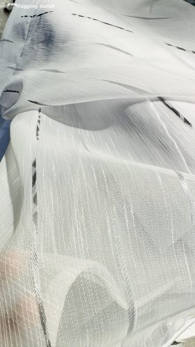 Méteráru, Pálcikás, Voile, fehèr alapon szürke, 280 cm 