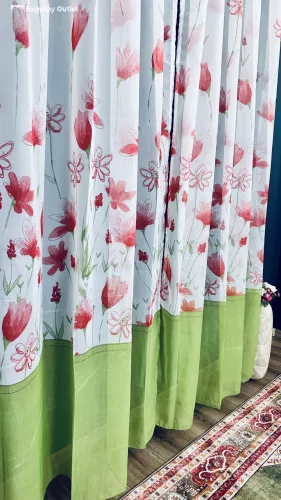 Voile, virágos zöld piros, 145x250 cm 