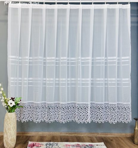 Csipkés, fehér csíkos, 300x165 cm