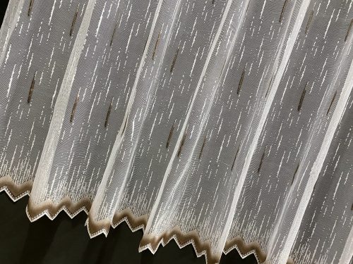 Pálcikás, fehér alapon barna, 500x180 cm