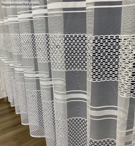 Lyukacsos Csíkos, fehér, 300x175 cm