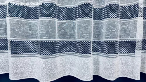 Hálós csíkos , fehér alap,Ezüst soros, 500x175 cm
